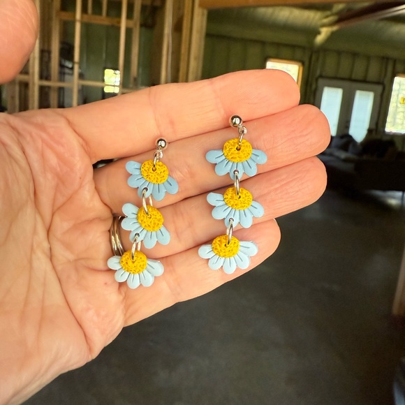 Handmade flower stack earrings - Picture 2 of 4